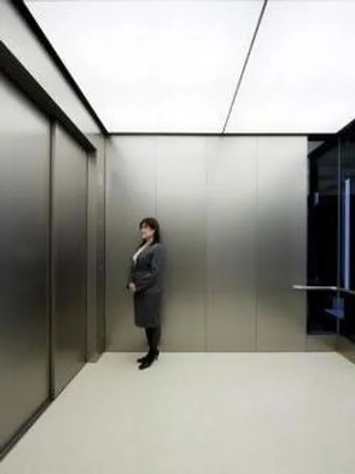 بزرگترین آسانسور دنیا با ظرفیت ۸۰ نفر: شرکت میتسوبیشی در 