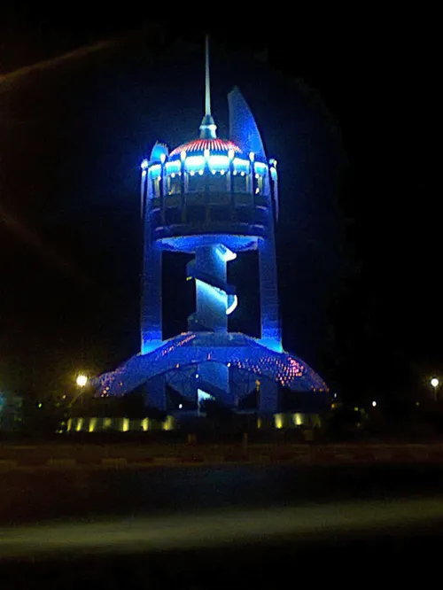 برج گرگان در شب