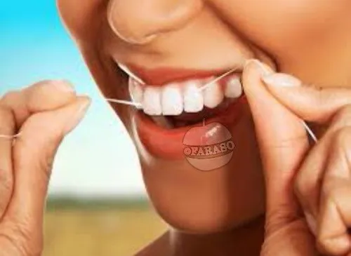 اگر نخ دندان پس از استفاده، رشته رشته یا پاره پاره شد، نش
