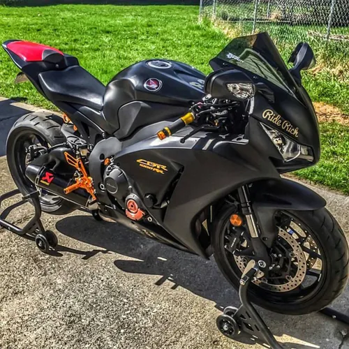 Honda-CBR 1000RR