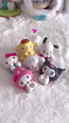 Kitty and friends:))) 