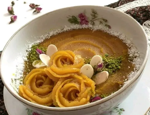 حلوا آرد برنج کاسه ای شیراز