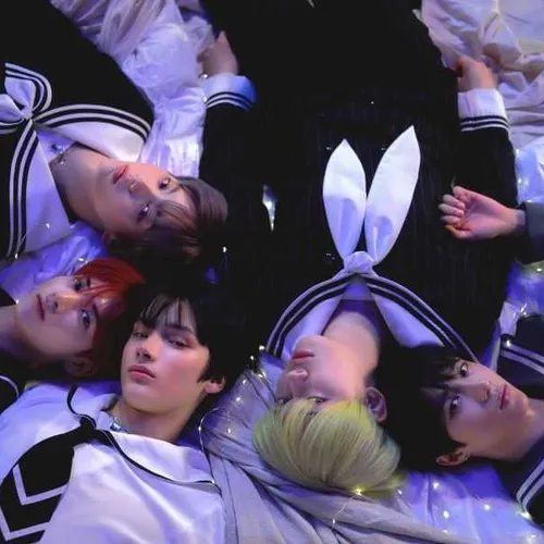 TXT Tops iTunes Charts Worldwide With “The Dream Chapter: