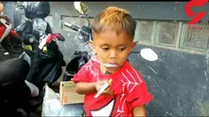پسر ۲ ساله دز هند روزی ۲ پاکت سیگار میکشد