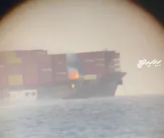 آتش گرفتن یک کشتی اسرائیلی حاوی مواد شیمیایی بسیار خطرناک