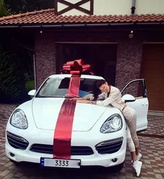 #luxury #kado #porsche #car #girl