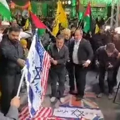 آتش زدن پرچم اسرائیل و آمریکا در میدان فلسطین 