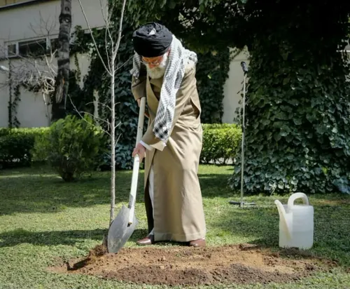 🌺می رفت زمستان و چنین گفت طبیعت: