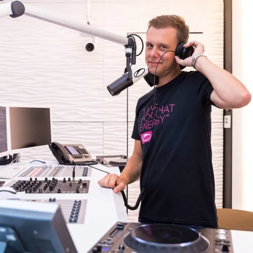 https://bia2dj.ir/podcasts/armin-van-buuren-a-state-of-tr