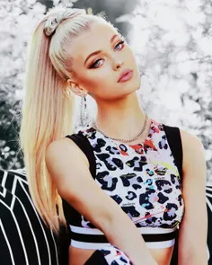 #loren_gray