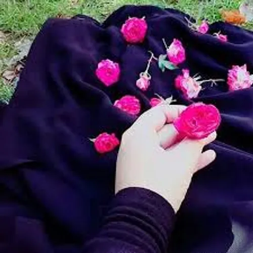روز جوان بر دختران ایران مبارک🌻🌼🌻🌼🌻🌼🌻🌼