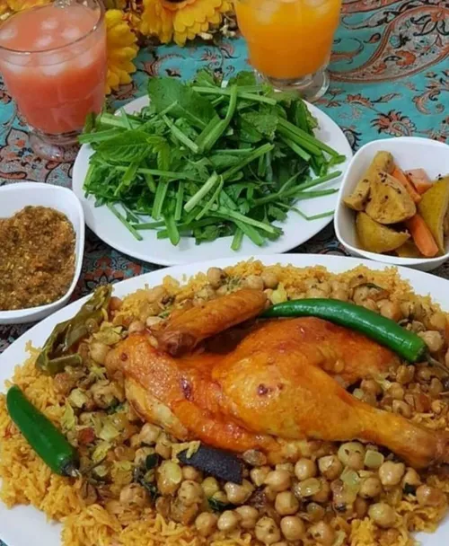 کبسه مرغ غذای عربی