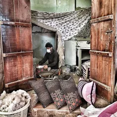 A man who runs a quilt-making store at work. #Bushehr, #I