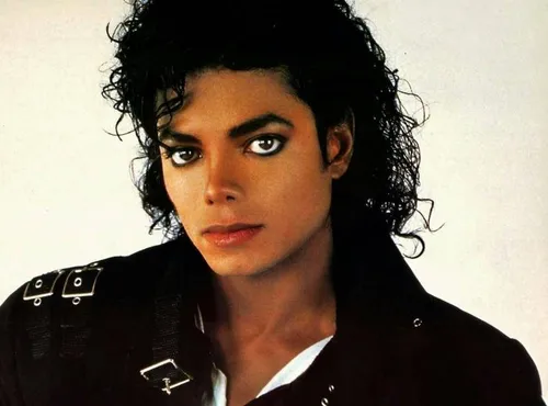 دانلود تمام موزیک ویدیو های اجرا شده توسط Michael Jackson