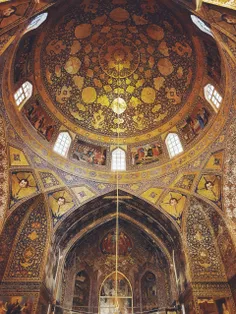 کلیسای بتحلم مقدس اصفهان ترکیب#معماری و هنر شرق و غرب