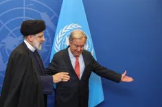 زبان بدن و نوع ایستادن فقط رئیس سازمان ملل