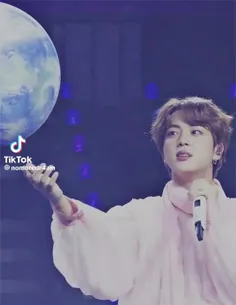 Jin is our moon🌙🤍