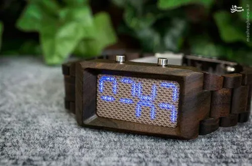 ساعت های چوبی هوشمند جالب
