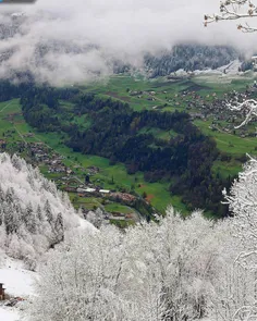 ترکیب زمستان و بهار در رشته کوه آلپ سوئیس