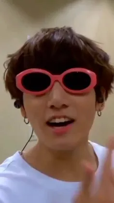 Another poisonous clip from Jungkook😂❤️‍🩹