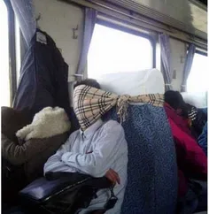 روش جدید خواب در اتوبوس و قطار