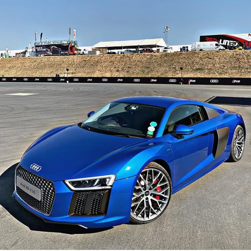 Audi-R8 Quattro