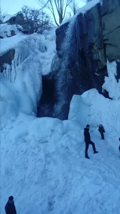 نمایی از آبشار گنجنامه همدان..6\12\95