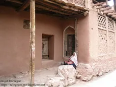 اَبیانه روستایی از توابع بخش مرکزی شهرستان نطنز در استان 