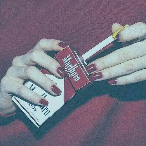 +Cigarettes are food for broken hearts😻