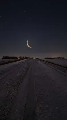 بارون که می باره همه جا شبیه نقاشیای کودکی من میشه. مث او