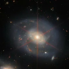 کهکشانی که جیمز وب بتازگی کشف کرده و شبیه یک حلقه گل است.