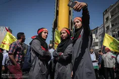 ️سلفی دختران با موشک  در حاشیه راهپیمایی روز جهانی قدس