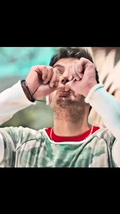 بهرام خیلی قند بووود 😂😂💗