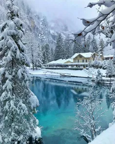 نمای زمستانی زیبا و خیره کننده از #دریاچه_بلاسی_در_سوییس 
