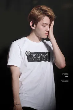 baekhyun#crying#my love