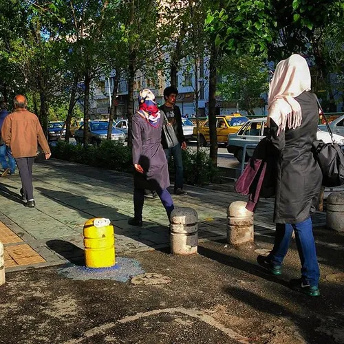 dailytehran minions street sidewalk pavement peoples stre