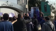 تجمع هواداران مقابل وزارت ورزش 