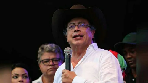 تنها یک درصد مردم کلمبیا مایلند به یک نامزد بی دین رأی ده