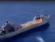  💥شلیک ۲ موشک در سواحل یمن به کشتی انگلیس خسارت وارد کرد....💥