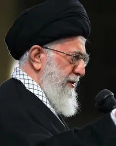 امام خامنه ای