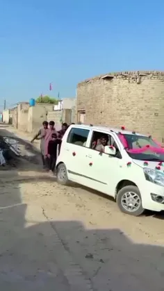 امدن عروس ببرن🤣🤣🤣🤭🙈🙈🙈...