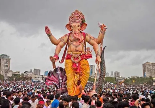 جشن های مذهبی هندوها و احتمال افزایش تعداد مبتلایان به کرونا