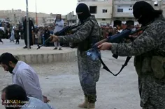اعدام علنی مردان سوری به دست داعش ؛