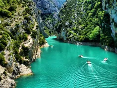 دره عمیق #Gorges_du_Verdon در جنوب شرقی فرانسه، با رودخان