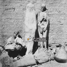 در قرن 19 میلادی، دستفروشان مصری بساط مومیایی پهن میکردند