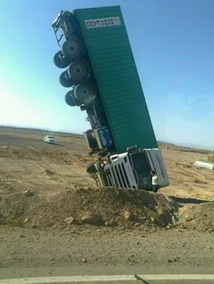 راننده به این میگن, چه جوری تعادل داره