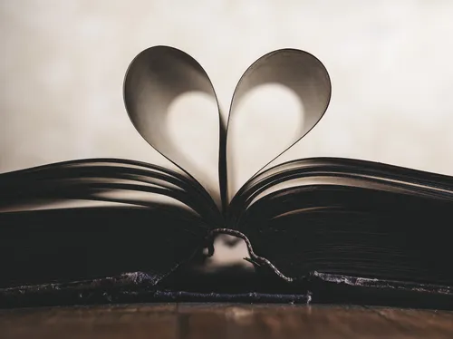 کتاب قلب عشق