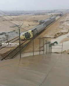 🔺 قطار عربستان سعودی در مسیر ریاض-دمام به دنبال سیل و انح