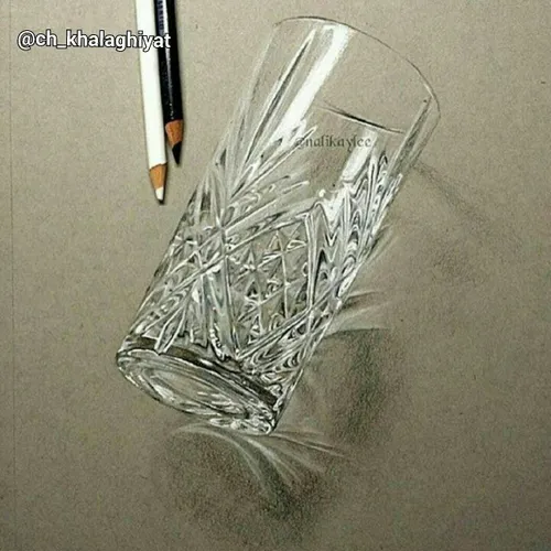 نقاشی لیوان تکنیک مداد رنگی