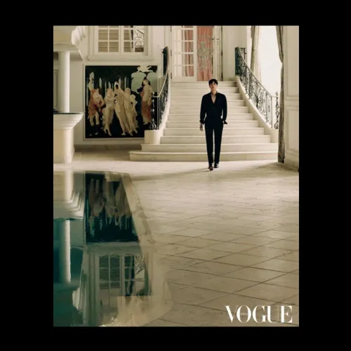 منتشر شده از جین برای Vogue Korea